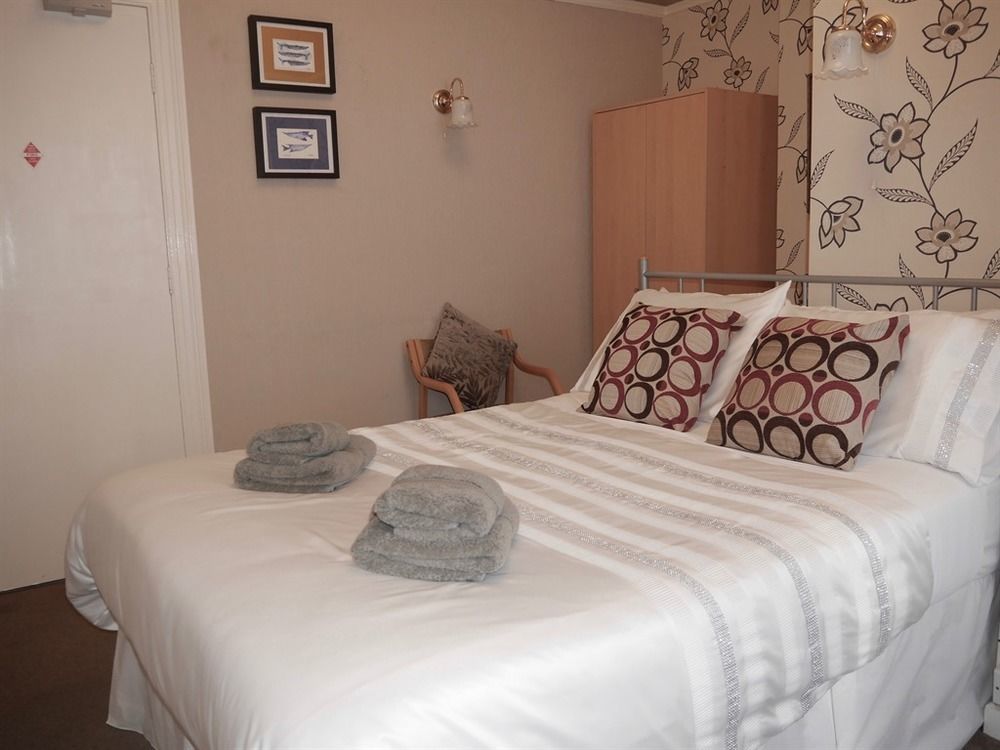 Redlands 4*